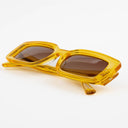 Lunettes de soleil SOL jaunes unisex – vue trois quarts – Gango Brand