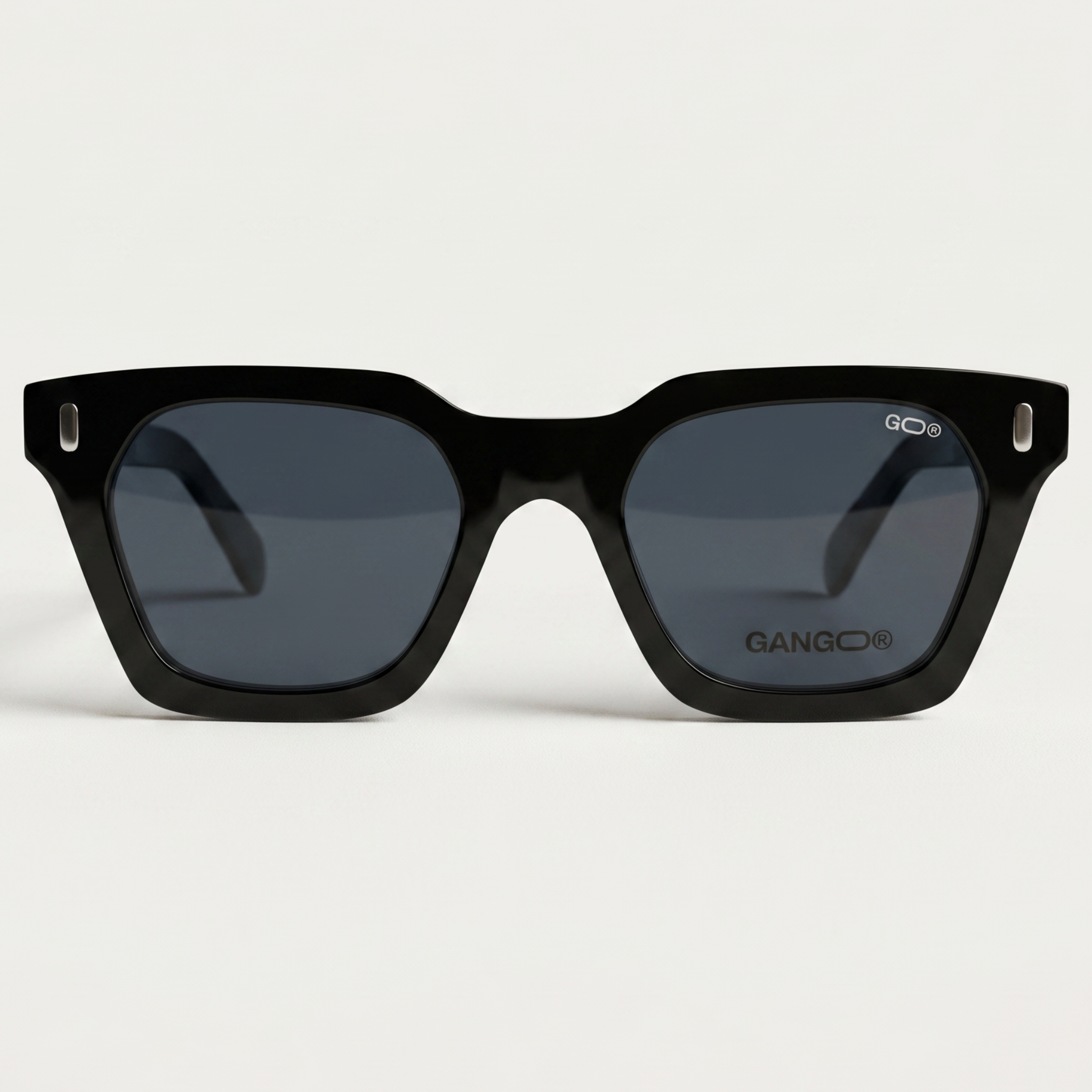 Lunettes de vue SOLANA noires unisex – détail de la monture – Gango Brand
