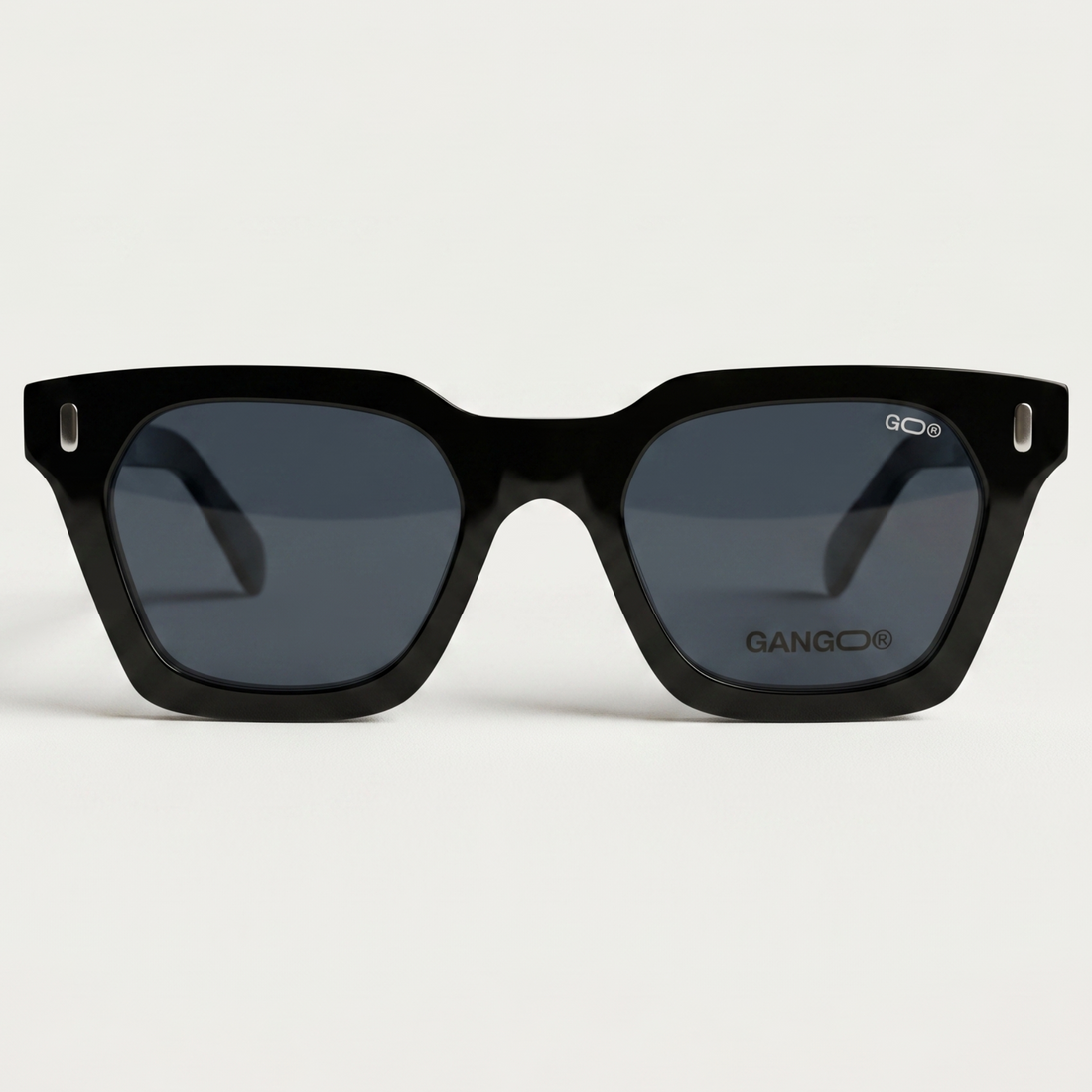 Lunettes de vue SOLANA noires unisex – détail de la monture – Gango Brand