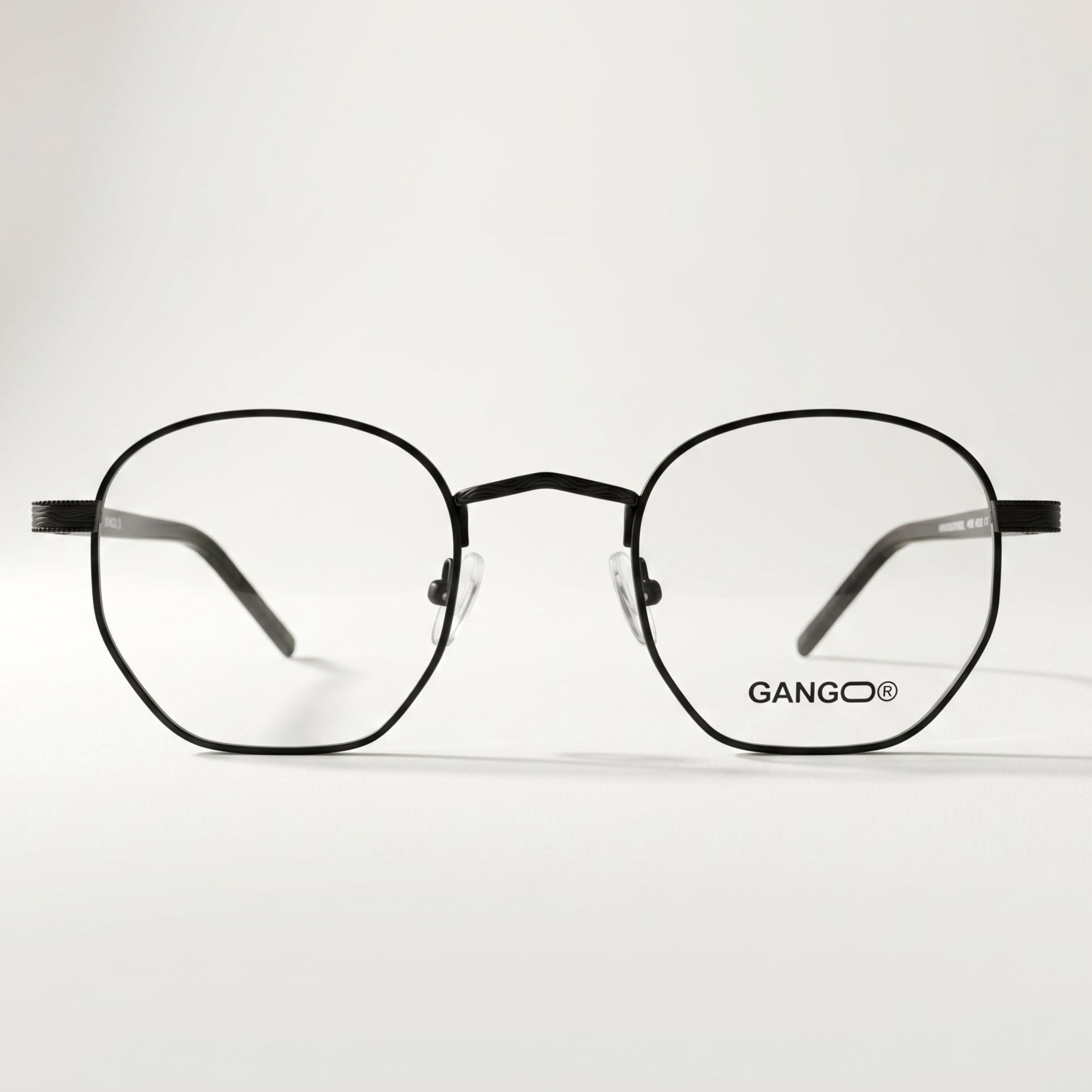 Lunettes de soleil IBIZA noires unisex – vue trois quarts – Gango Brand
