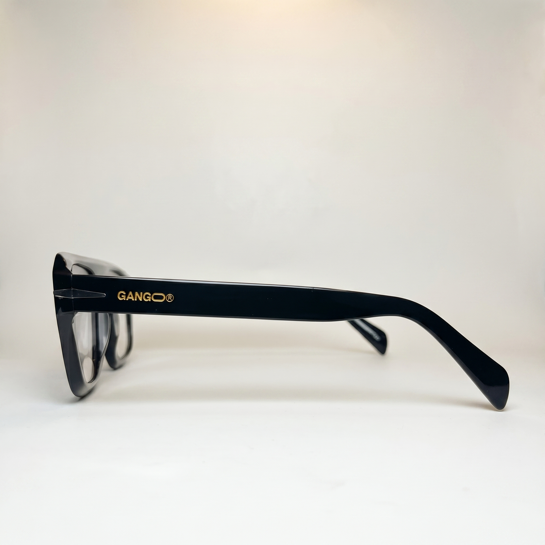 Lunettes de soleil BAMBO marron unisex – vue de profil – Gango Brand