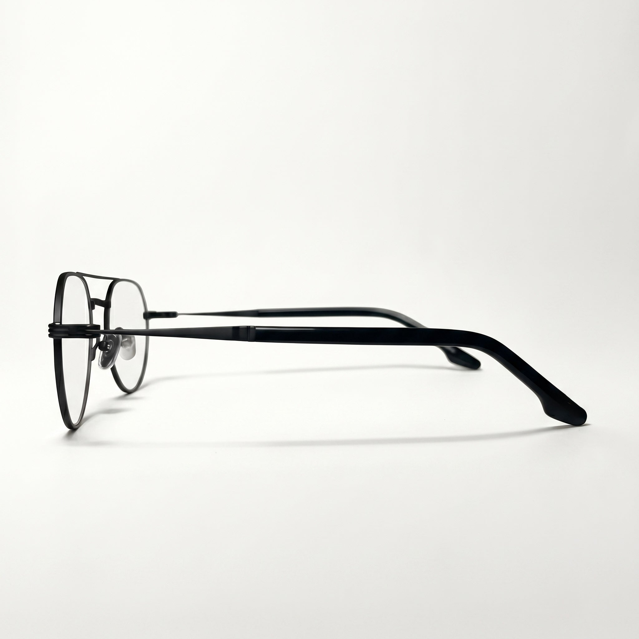 Lunettes de vue VECTRA noires unisex – vue arrière – Gango Brand