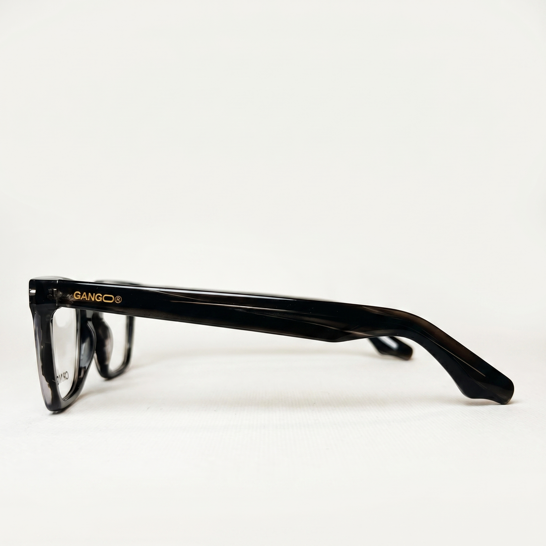Lunettes de soleil SIROCCO marron unisex – détail de la monture – Gango Brand