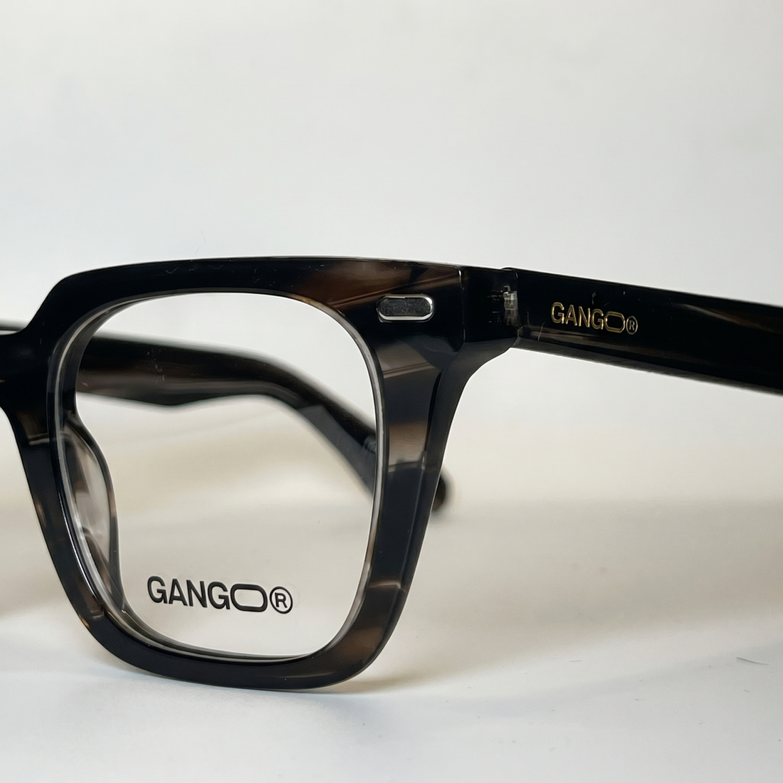 Lunettes de soleil SIROCCO marron unisex – vue arrière – Gango Brand
