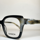 Lunettes de soleil MIRAGE noires unisex – vue trois quarts – Gango Brand